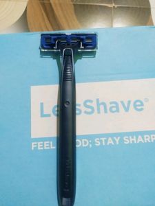 LetsShave Pro 2 Plus Disposable Razor