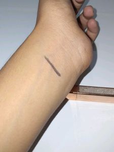 TEEN-TEEN Eyeliner