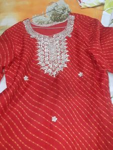 Lahariya Kurti With Skirt