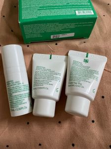 🆕Sealed Innisfree Green Tea Skincare  Kit