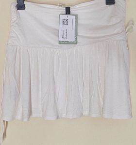 🫧 ✨ H&amp;M White Ruffled Mini Skirt