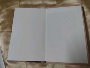 New Diary 200 pages blank