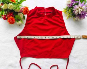 Shein : Ribbed Tie Up Crop Top