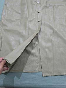 ZARA Khaki Faux Leather Buttoned Skirt with Belt