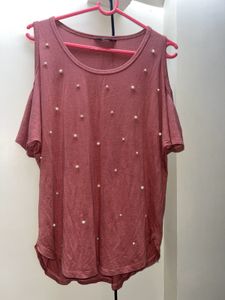 💗Cold Shoulder Pearl Embellished Top💗
