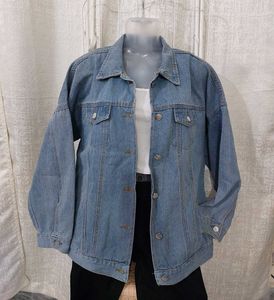 Denim Jacket - Loose fit