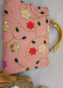 Floral Embroidered Clutch