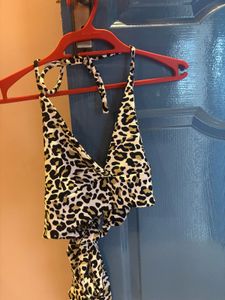 Leopard Print Crop Top