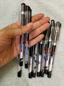 9 Cello Butterflow Pens (Without Refill)