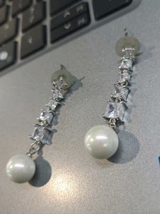 Elegant Pearl Drop Earrings