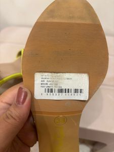 “Everqupid” Neon Yellow Chunky Heels (Almost 🆕)