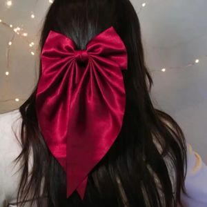 SET OF 6 BIG SCRUNCHIES 🎀