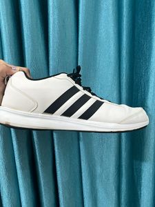 Original Adidas Shoes Left Bottam Grip Missing