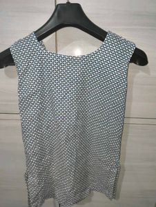 Short Kurti