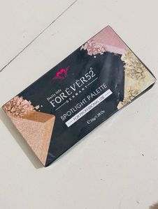 Forever52 highlighter Palette