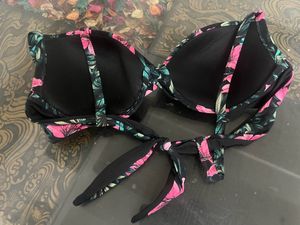 HEAVY CUP BRA FOR VACAY