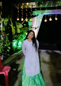 Elegant White Floral Kurta