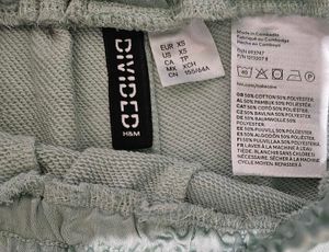 H&amp;M Pleat Detailed Flared Joggers