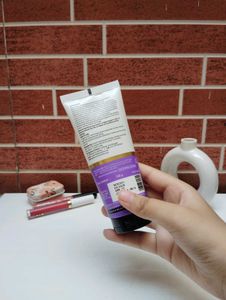 Dr sheths Oats And Ceramide Moisturizer