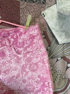 Printed pink trousers for women