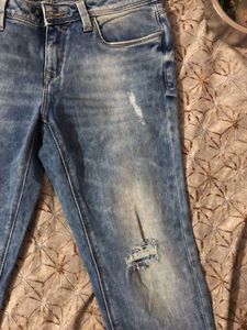 Levi  Ripped Y2k Denim Jeans With Tag