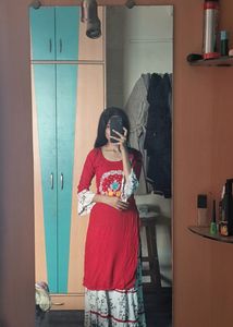 Kurti Plus Skirt😍