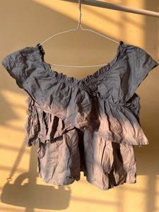 Ruffle Top