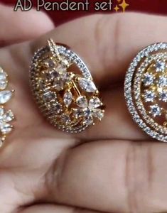 AD Pendent Set
