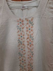 Floral Embroidered Kurti