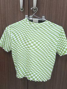 A Korean Style Top Perfect For Summer 🌞