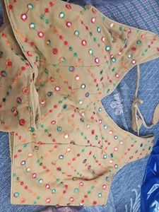 Embroidered Blouse attached sillves