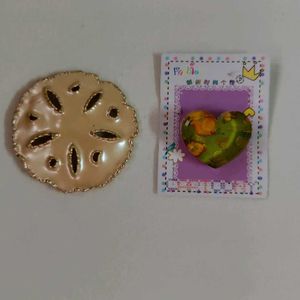 Set of two Brooch pins ✨