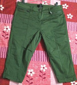 Green Women Shorts Half Pant