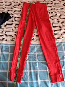 Red pant