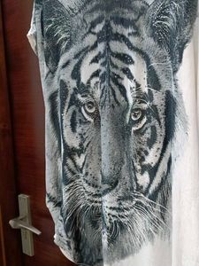 3D Tiger Print Top