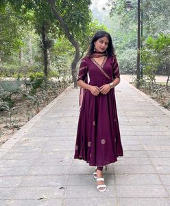 Kurti &amp; Dupatta