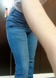 Whisker Straight Blue Jeans