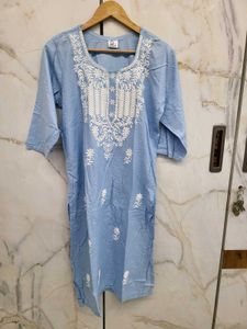 Elegant Blue Embroidered Kurta