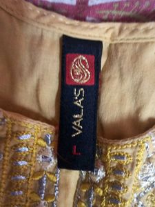 Elegant Yellow Embroidered Kurta