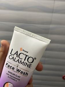 Lacto Calamine Facewash