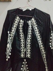 Zara Slik Floor Lanth Gown With Thread Work