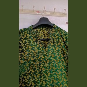 front cut kurti with lehnga wid tessel