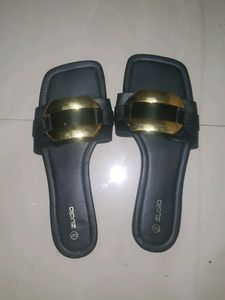 Women Slipper Zudio