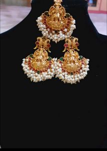 Temple Earrings And Mangtika