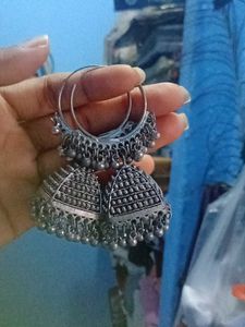 A Cute Earing