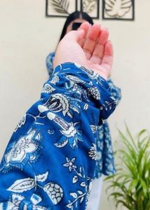 Blue Floral Print Top