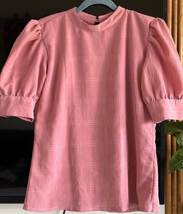 1 Top - Pink