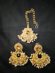 Gold Plated Bridal White Stone Earrings Maang Tika