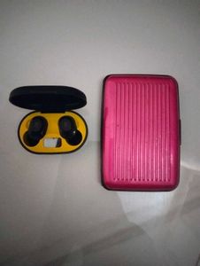 Alluminium Wallet & Realme Buds Both