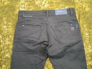 Black Slim Fit Jeans